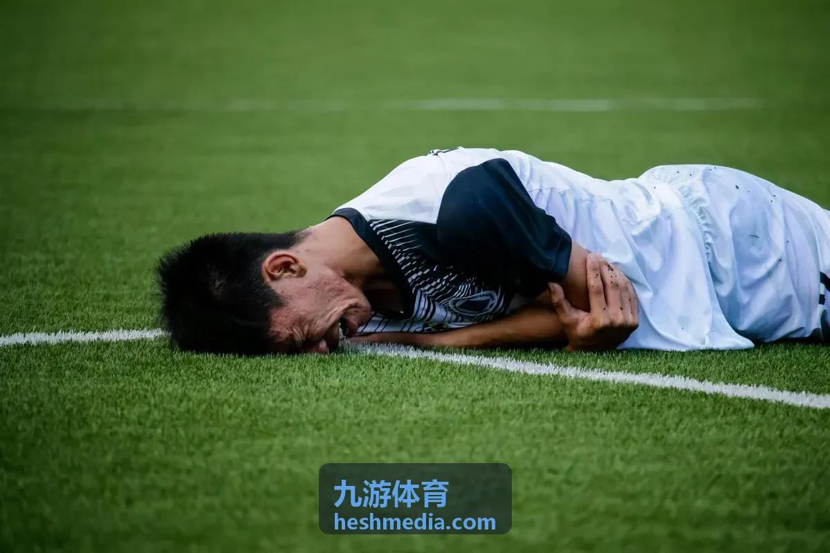 九游体育新员工团队素拓营活动合照